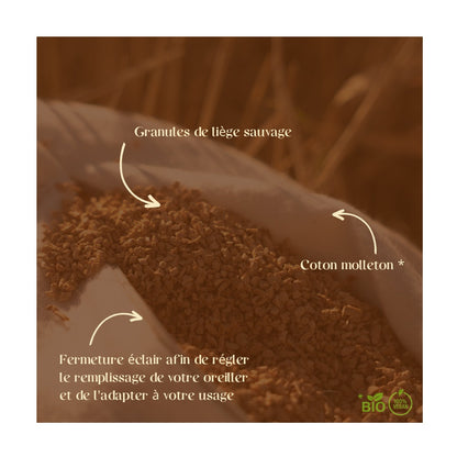 Détail du garnissage : balle de millet biologique.